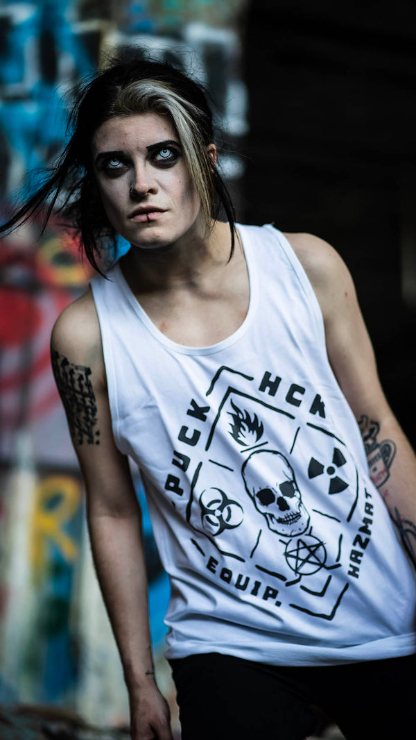 PUCK HCKY 'EQUIPMENT HAZMAT' hockey tank in white front view on model