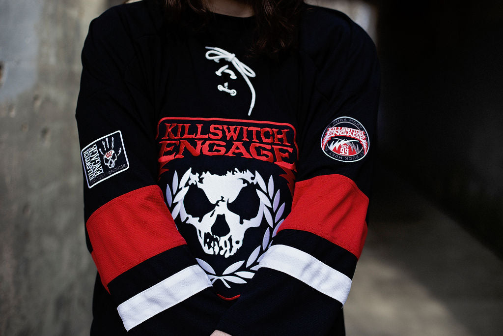 KILLSWITCH ENGAGE 'SKATE BY DESIGN' HOCKEY JERSEY (BLACK/RED) – PUCK HCKY