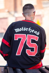 MOTÖRHEAD 'EAGLE' HOCKEY hockey jersey in black and red back view on model