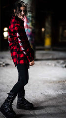 PUCK HCKY 'PENTASTICK’ lightweight hockey flannel in red and black side view on model